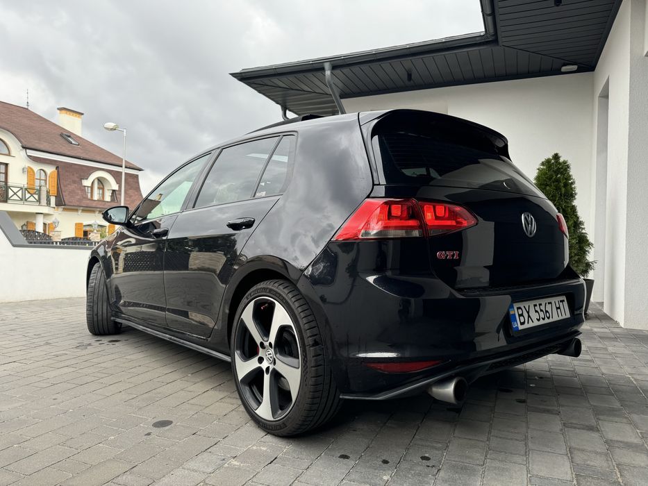 VW Golf GTI 7 Perfomance
