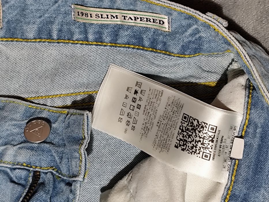 Calças Guess Buracos Novas