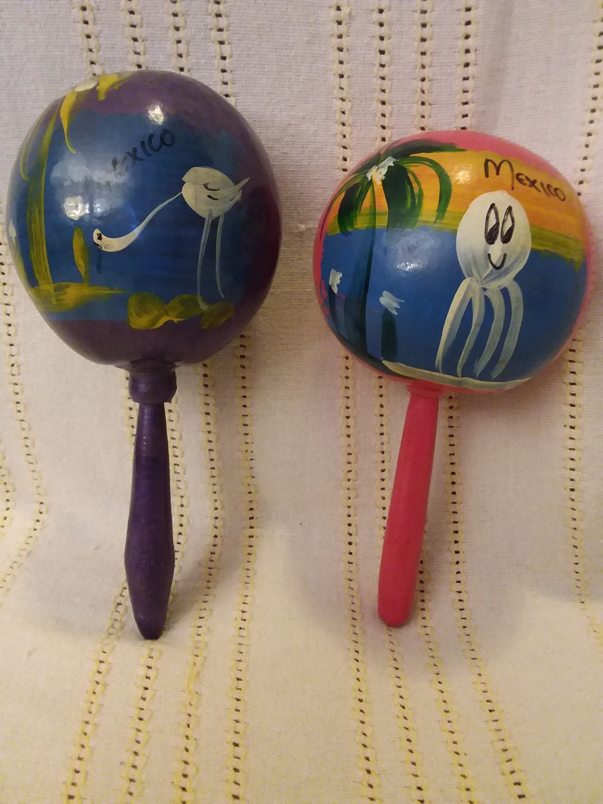 Maracas em madeira
