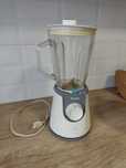 Blender kielichowy Amica Este