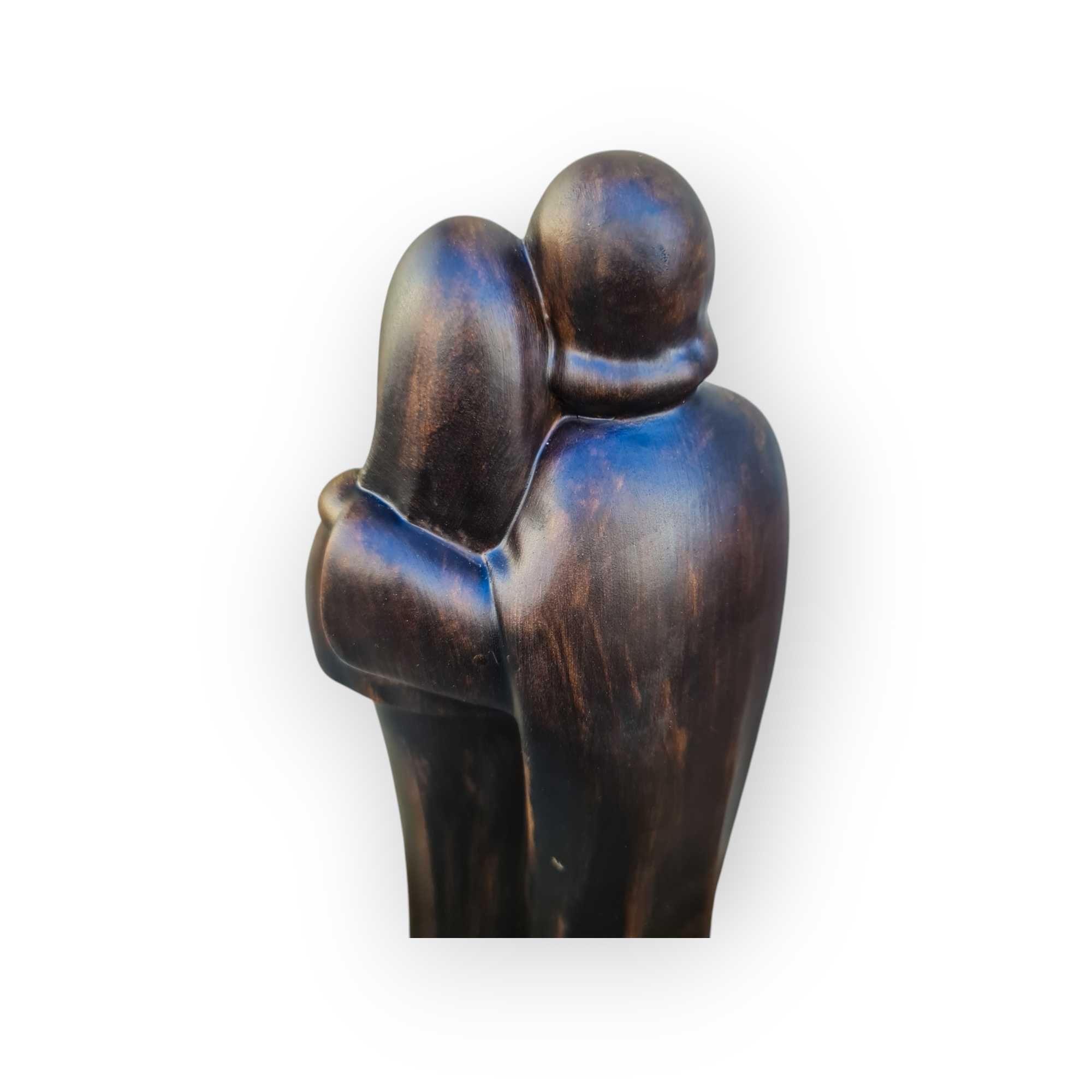Estatueta Moderna Castanha Sagrada Família