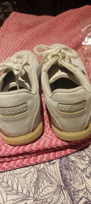 Sapatilhas Lacoste branca número 40