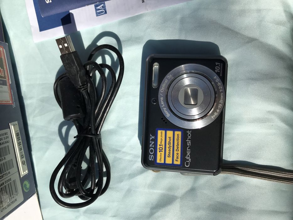 Фотоапарат цифровий Sony Cyber-Shot DSC-S930 Black чорний