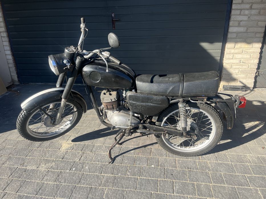 Sprzedam   W S K  125