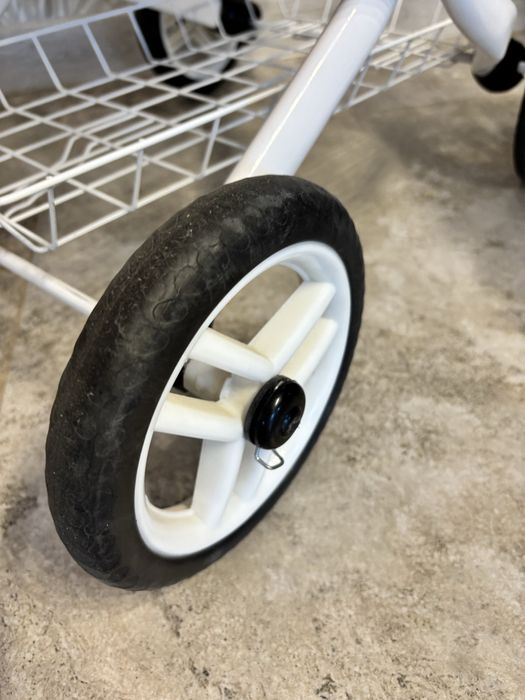 Коляска для ляльки вграшкова коляска