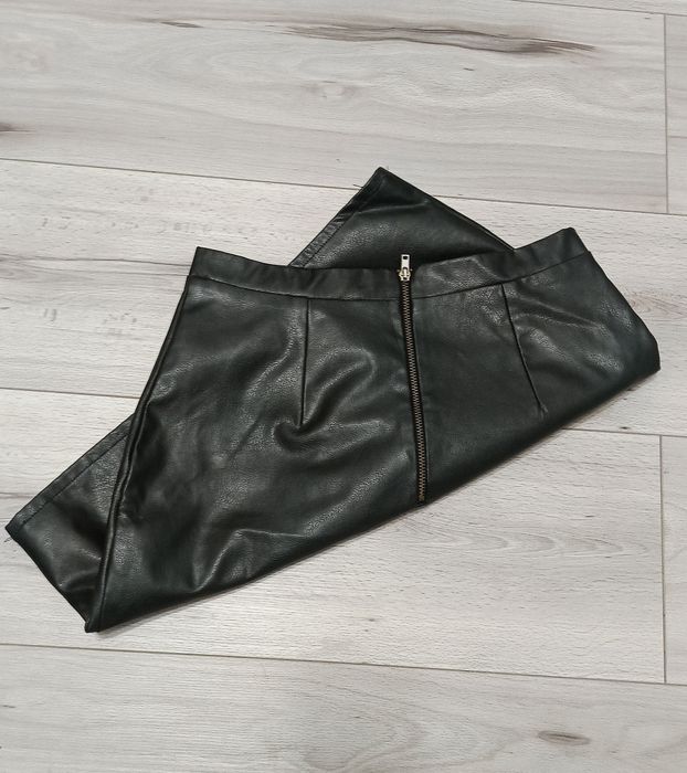 Spódniczka mini eko skóra r. 36