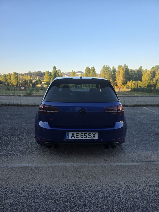 Volkwagen Golf 7 R