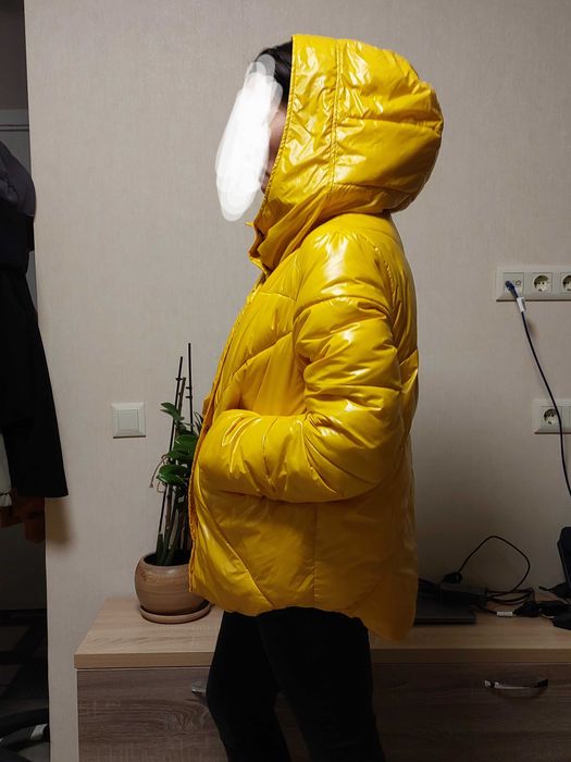 Куртка Cropp розмір XL