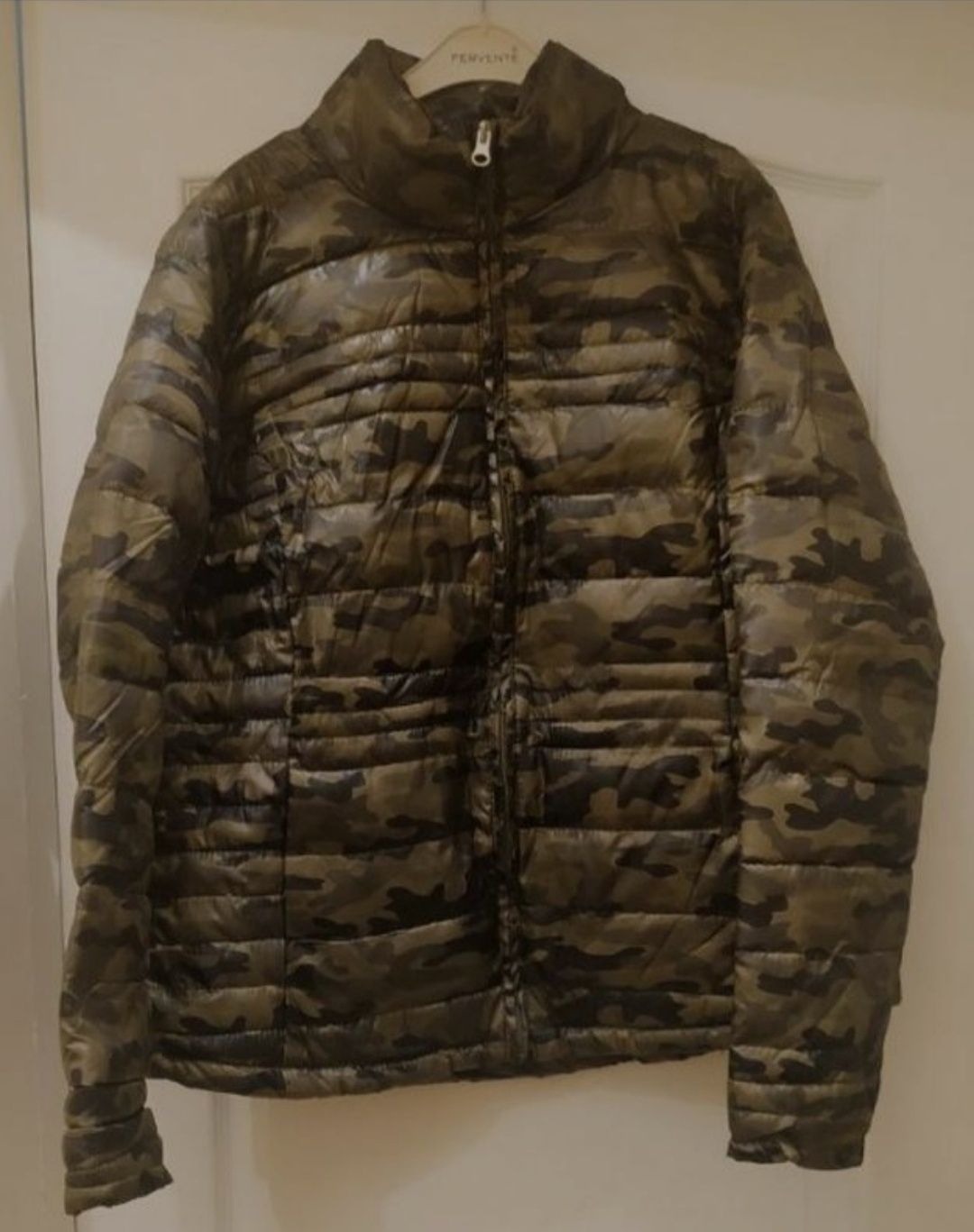 Демисезонная куртка 40 р. евро