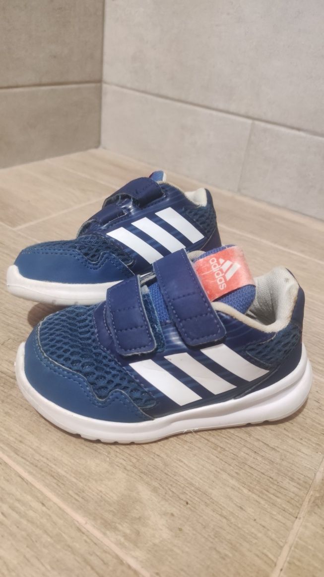 Дитячі кросівки Adidas