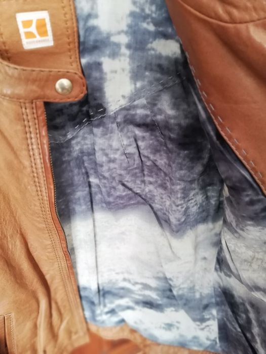 Blusão de pele  camel Boss Orange NOVO