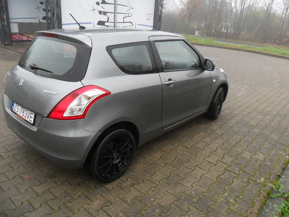 Suzuki Swift Sport Line