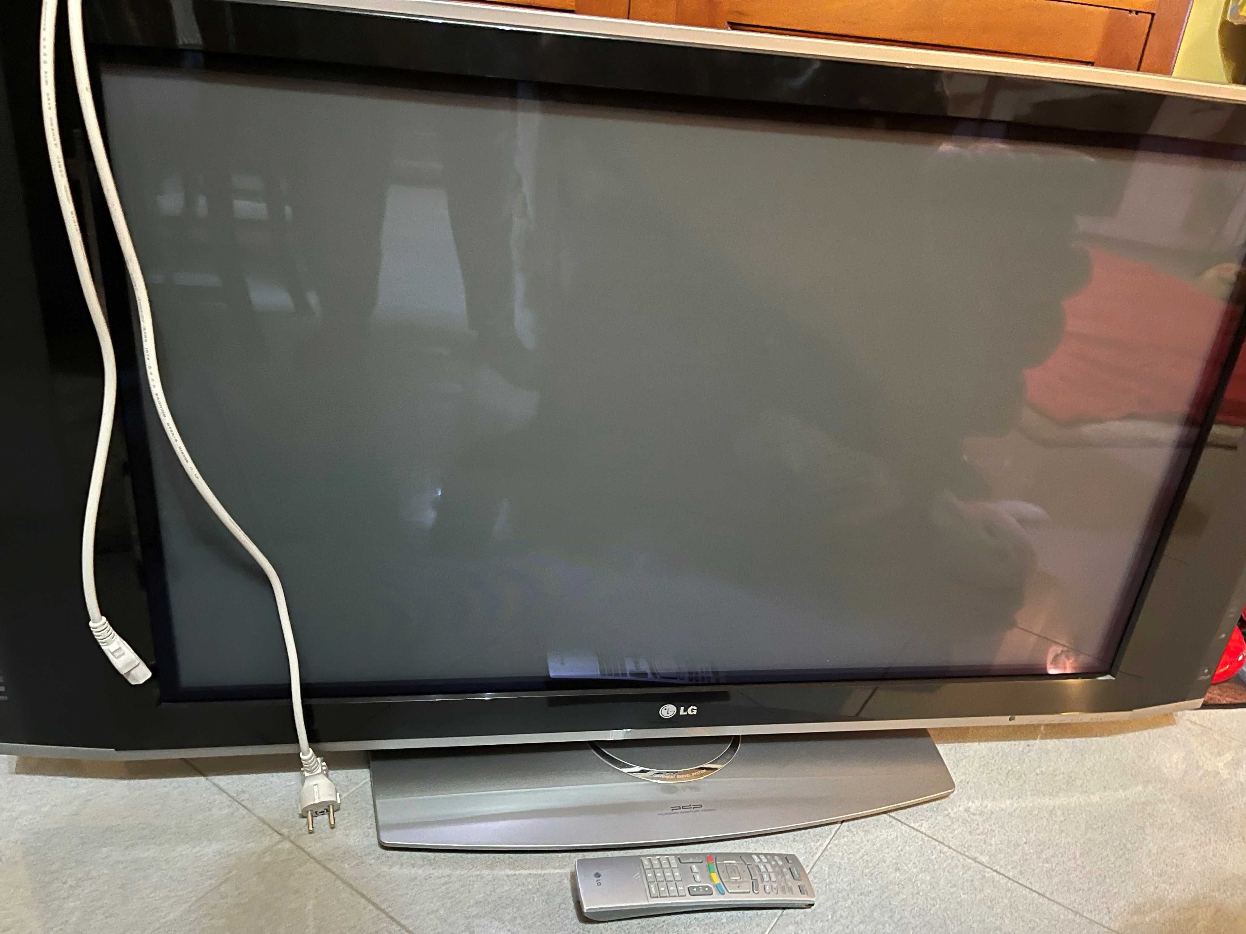 TV plasma LG 107 cm 42PXR5R-ZB