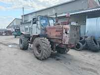 Трахтор Т-150К в робочому стані