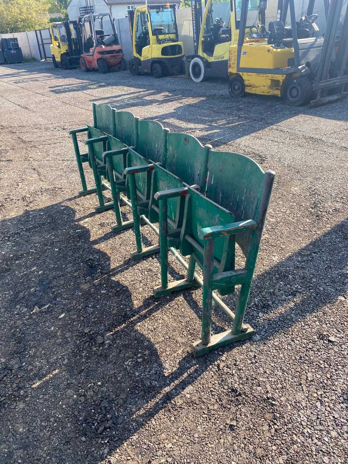 Krzesła kinowe fotele teatralne