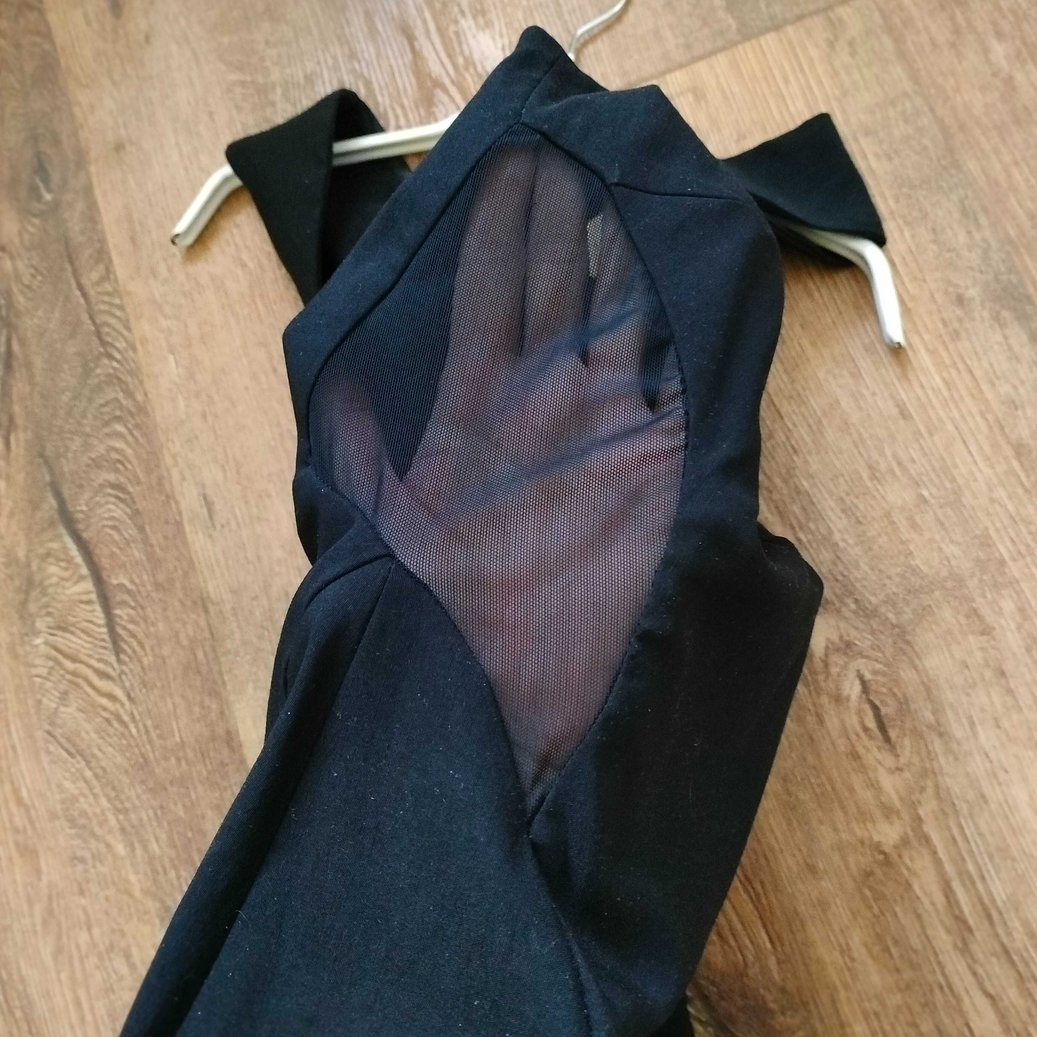 Платье чёрное с сеткой