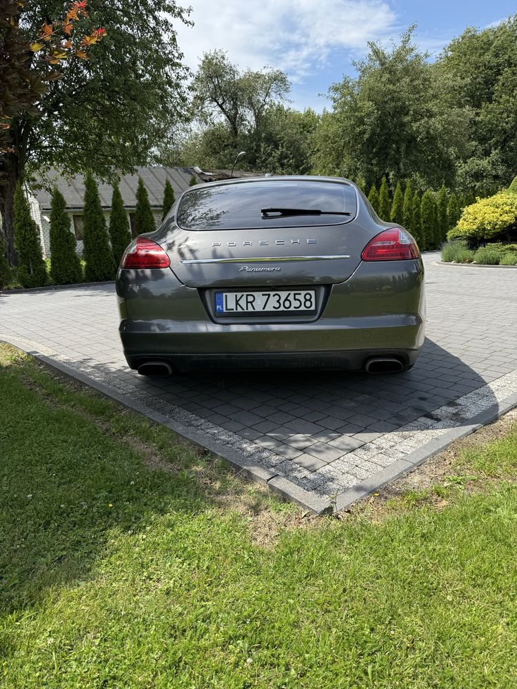 Porsche Panamera