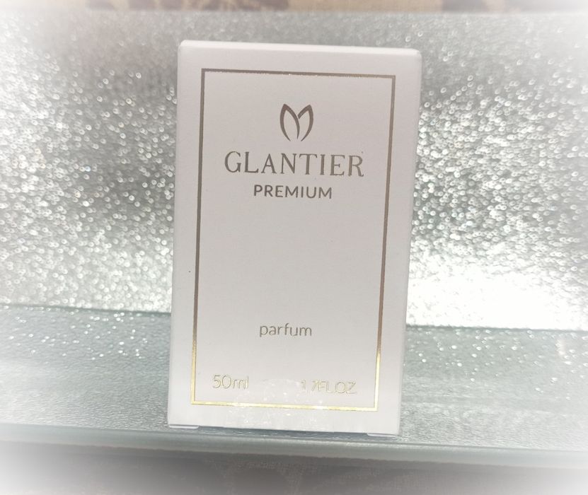 Carolina Herrera Good Girl Glantier 553 perfumy damskie