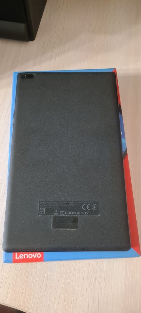 Планшет Lenovo Tab 4 8