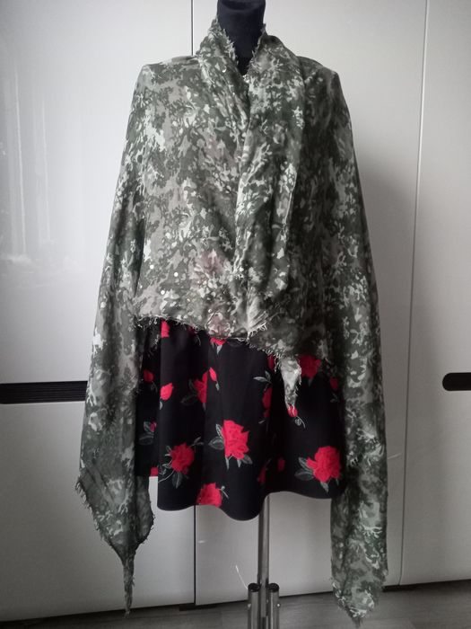 Przepiękna husta szal moro zieleń duża cekiny blaszki  duży