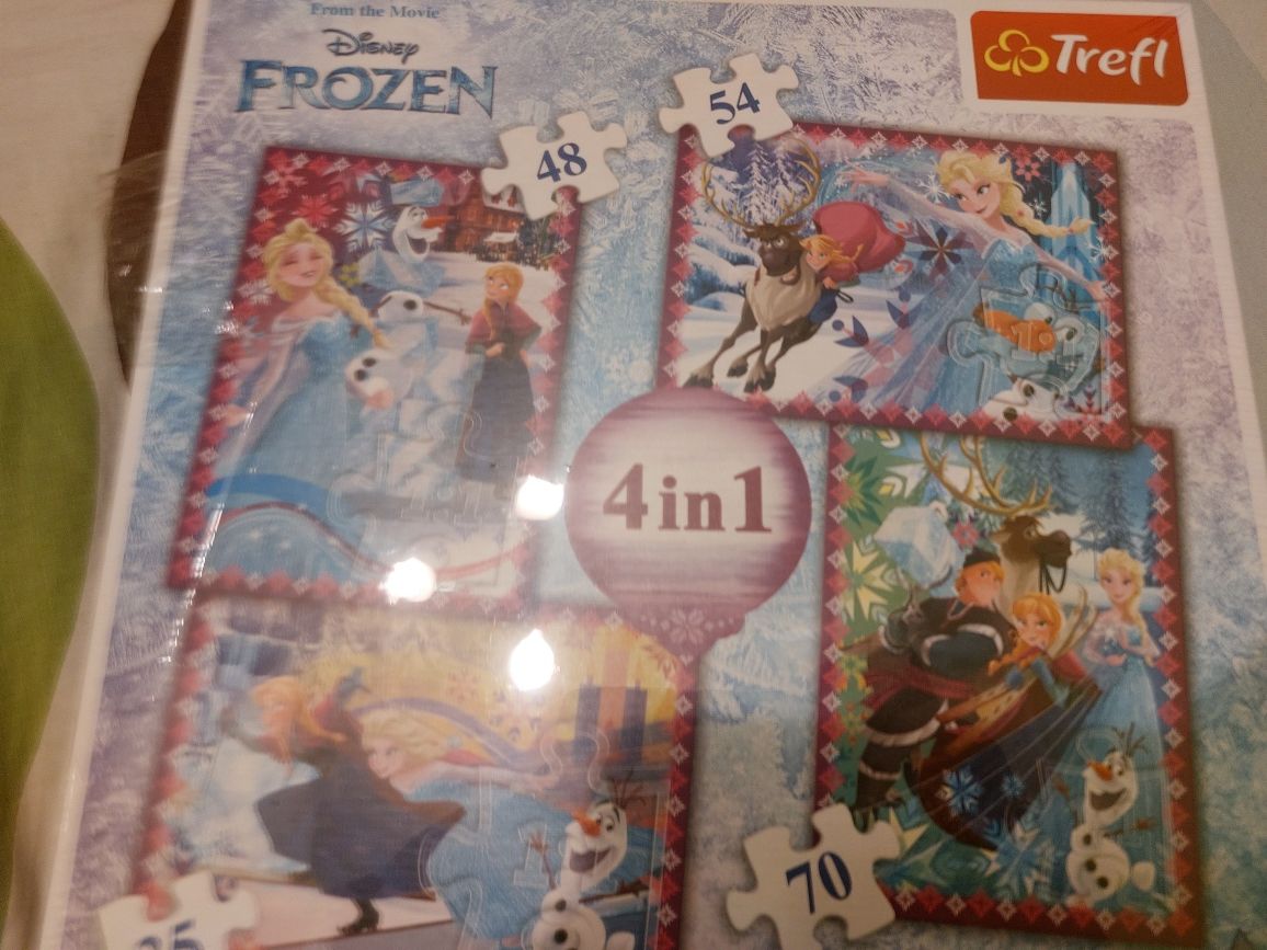 Puzzle Frozen 4 in 1 nowe
