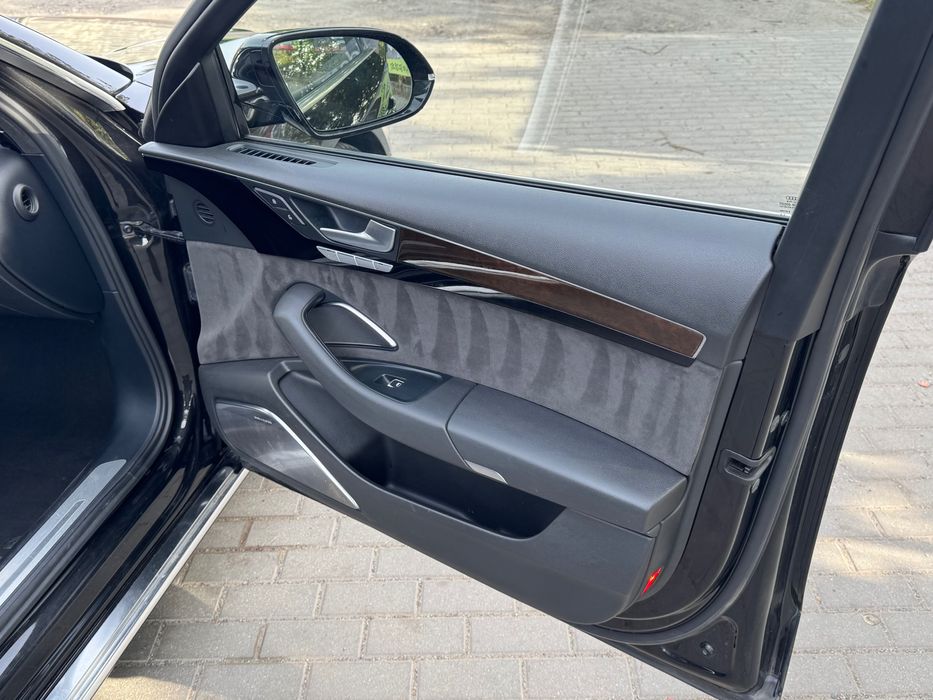 AUDI A8L 4.2 diesel