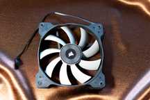 wentylatory 140mm Corsair