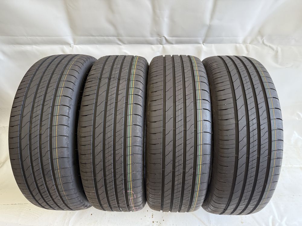 215/55/18 Goodyear EfficientGrip Performance 2 99V NOWE 2023R