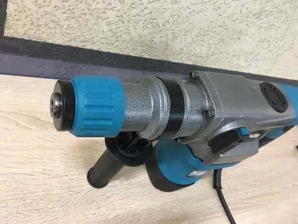 Бочковий перфоратор Makita HM4002 Румунія