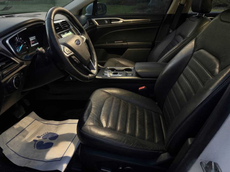 Ford Fusion      2018
