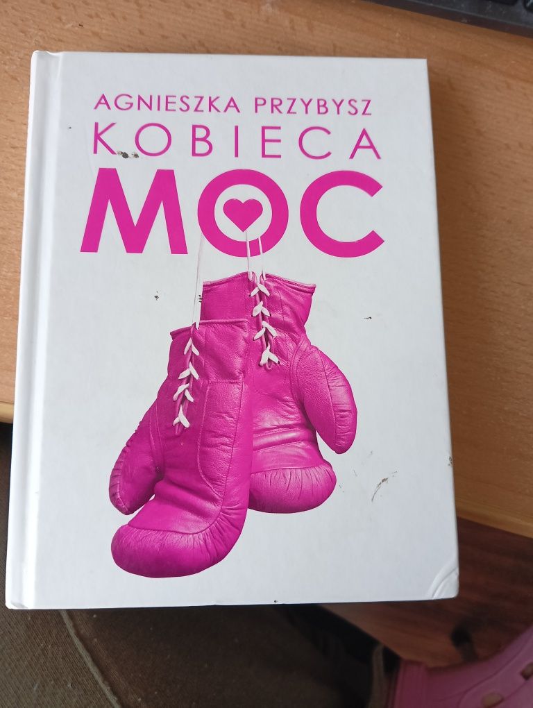 Książka kobieca moc