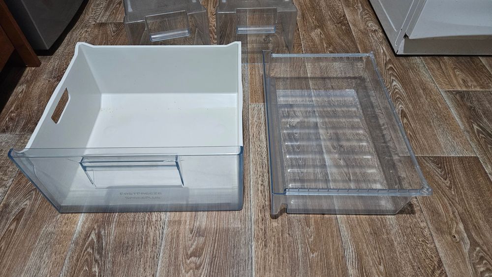 Szuflady do lodówki Electrolux