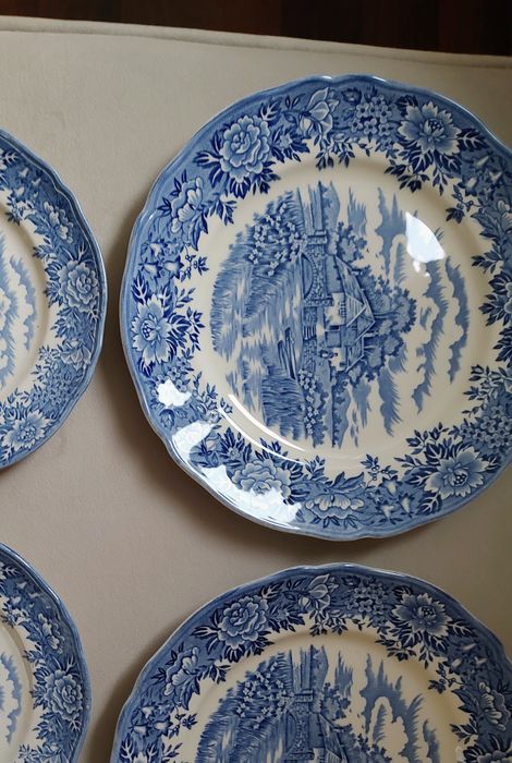 Англія тарілки антикваріат