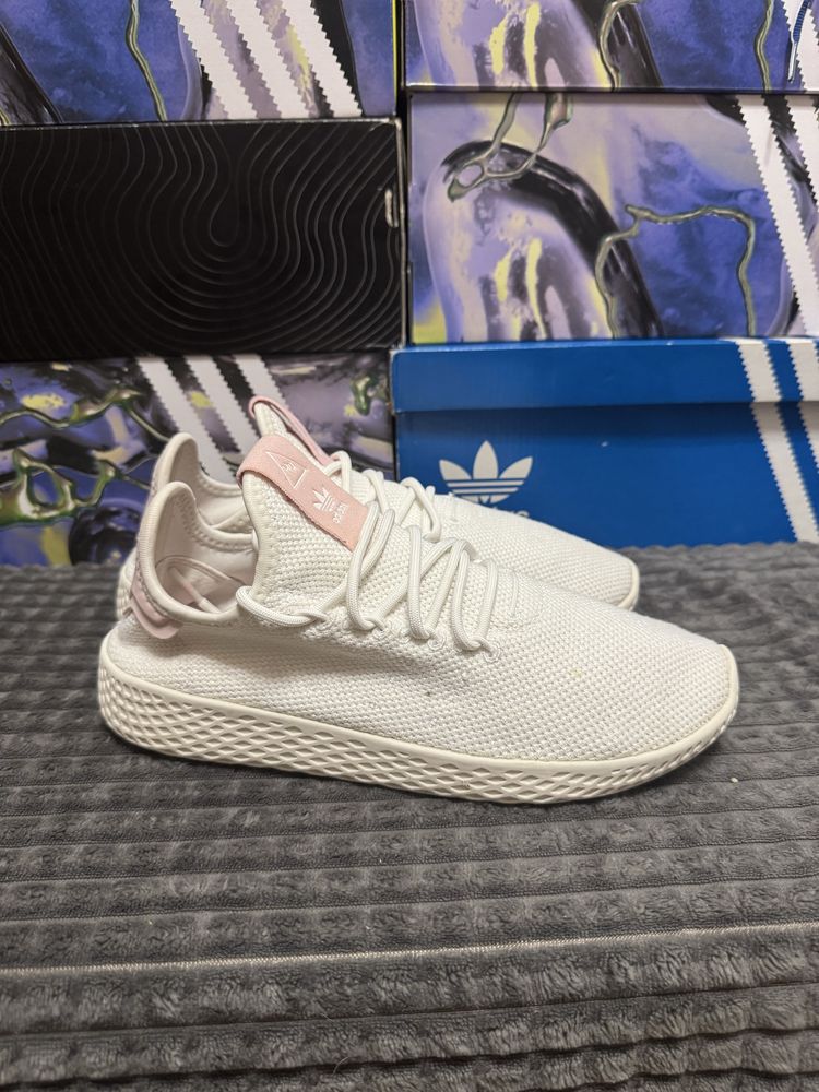 Жіночі кросівки adidas x Pharrell Williams 38(23,5см) оригінал
