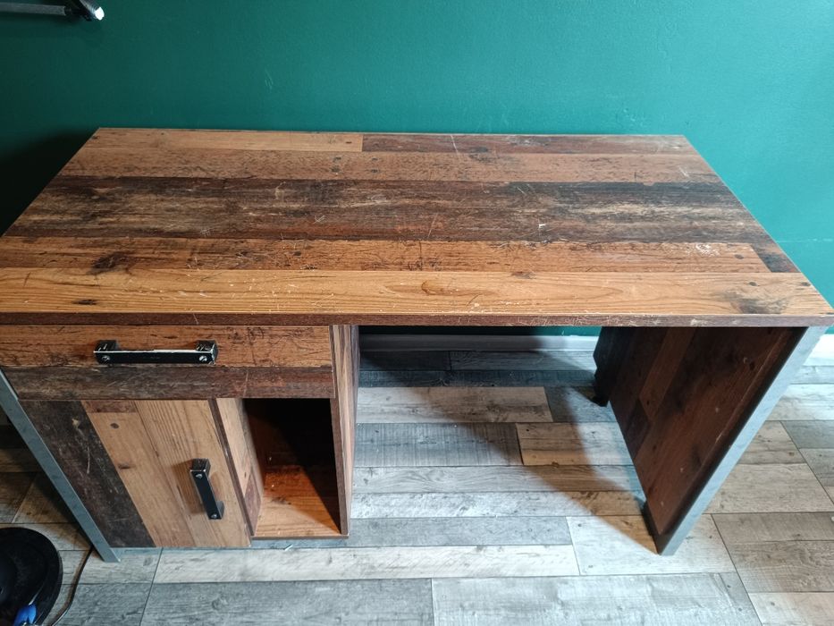 Biurko +Regał Młodzieżowy używany