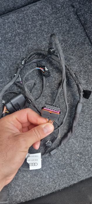 Проводка парктроників переднього бампера AUDI Q3 з 19-24р.  83A971085N