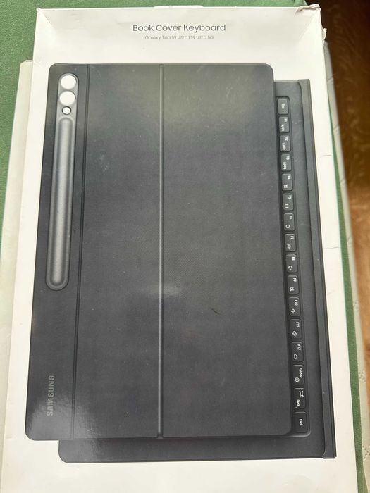 Samsung Book Cover Keyboard S9 Ultra {EF-DX915}