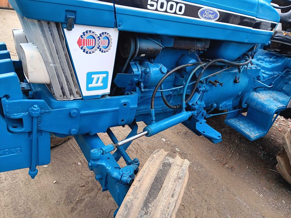 Tractor ford 5000