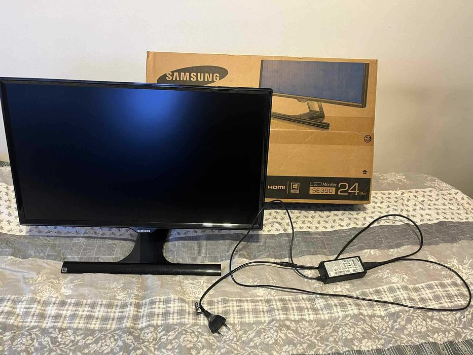 Samsung S24E390HL 23,6 cala 1920 x 1080 (FullHD)