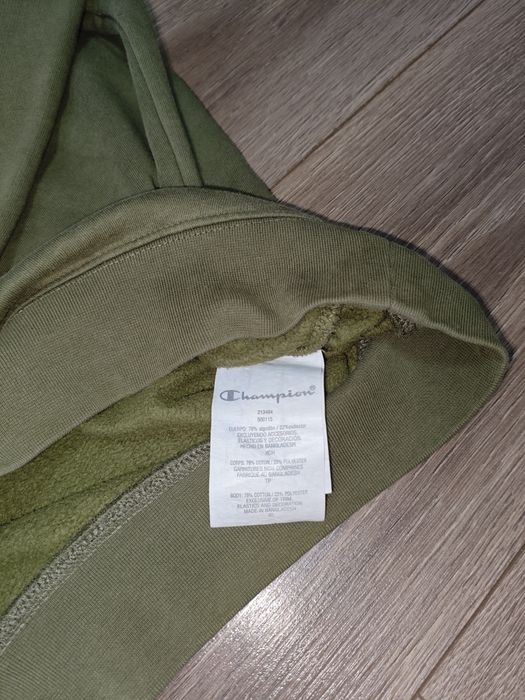 Світшот Champion crewneck кольору хакі