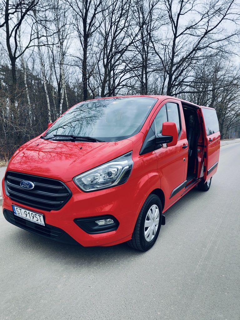 Wynajem busa, wypożyczalnia, busy 9 osobowe,  Ford Transit custom