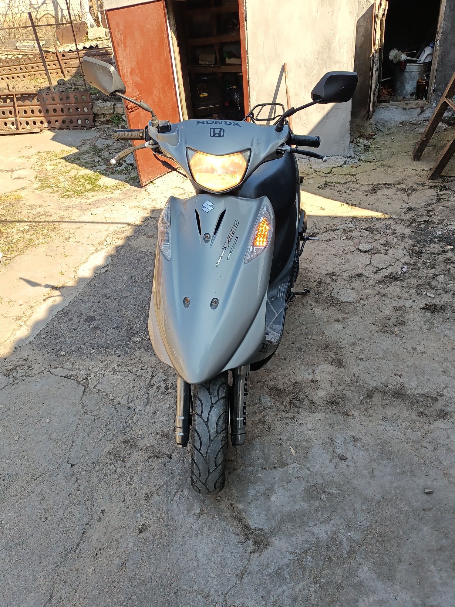 Suzuki address 125g