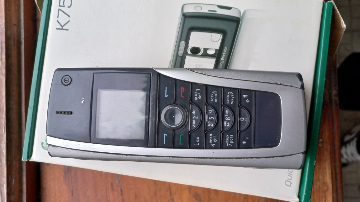 Телефон Nokia 9500
