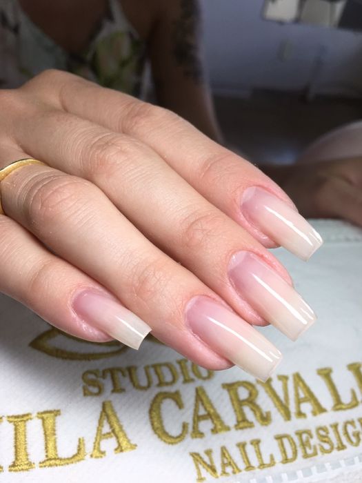 Extensão e formação em fibra de vidro