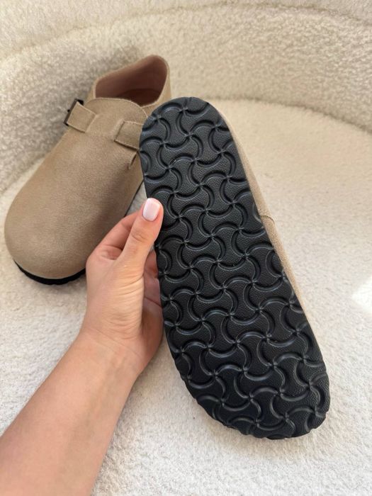 Тапки в стилі Birkenstock закриті 36-39р