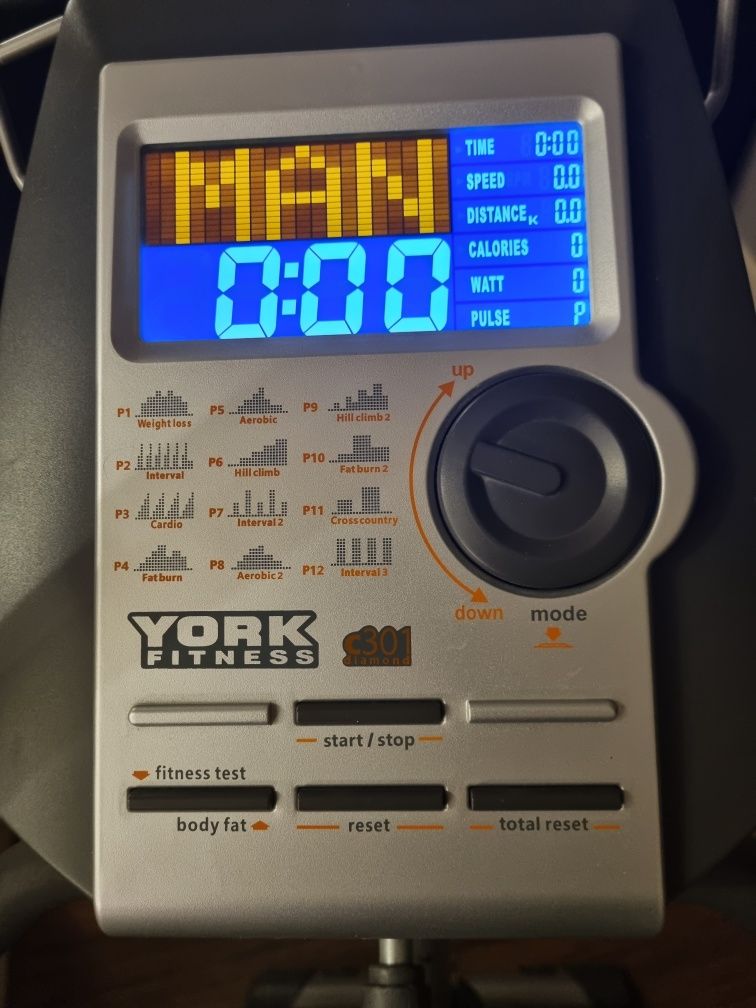 Rower stacjonarny magnetyczny York C301 diamond trening