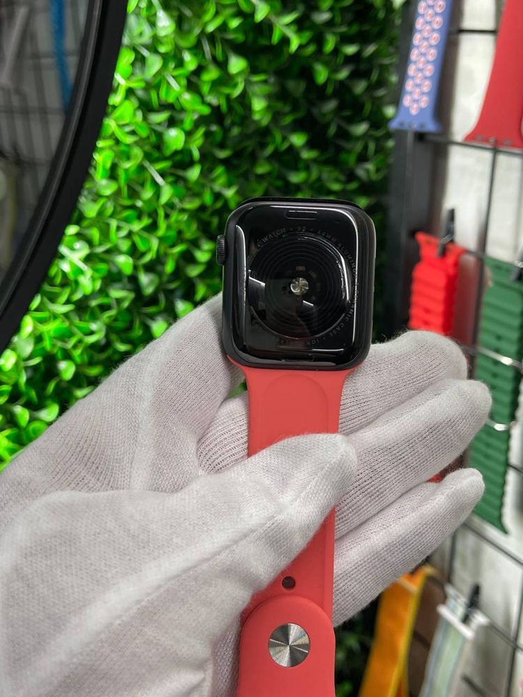 Apple Watch SE44mm Space Grey 100% Магазин, Гарантія, Вибір