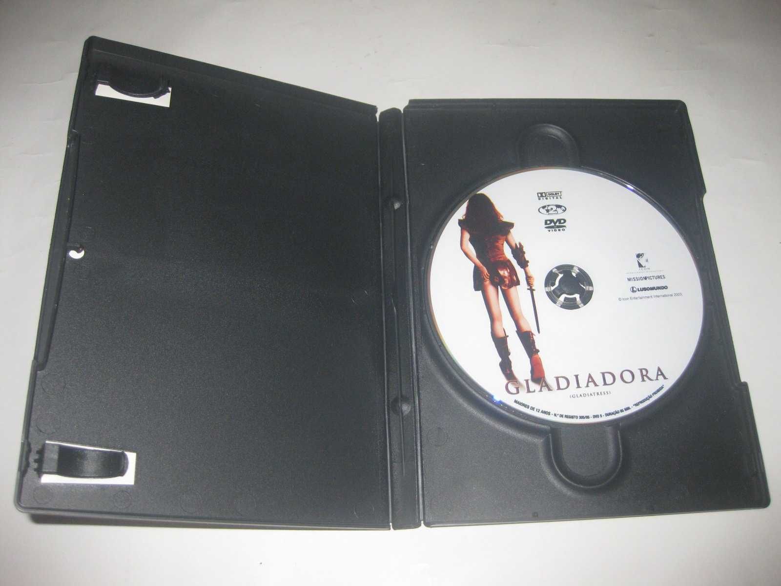 DVD "Gladiadora" de Brian Grant