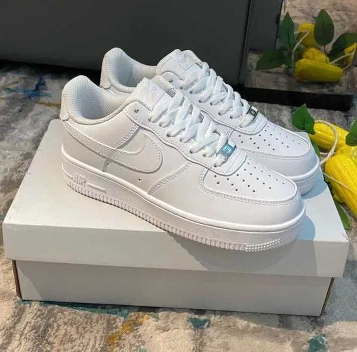 Nike_Air_Force_1_ Low_07_White_Gum_Rozmiar 44