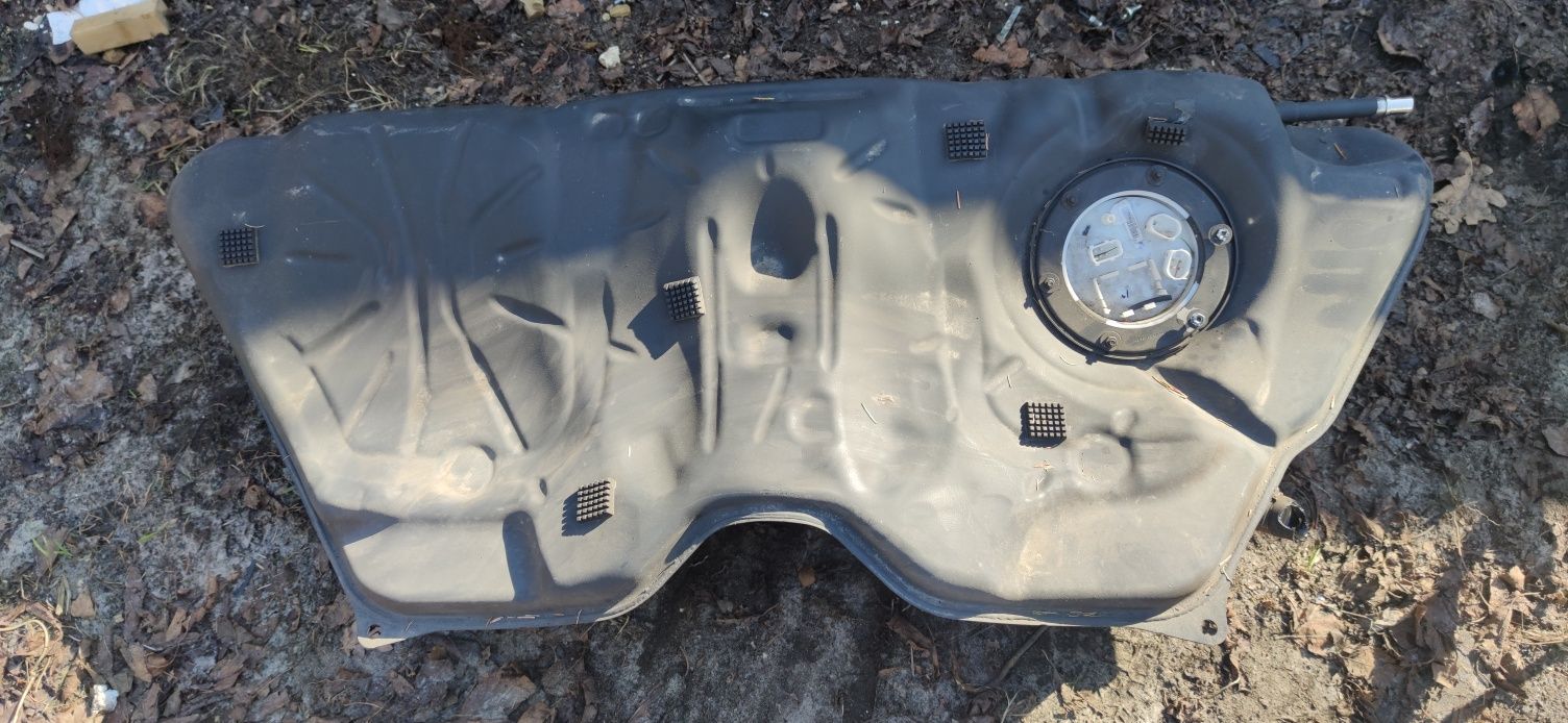 Zbiornik Paliwa Bak BMW M5 F10 M6 F06